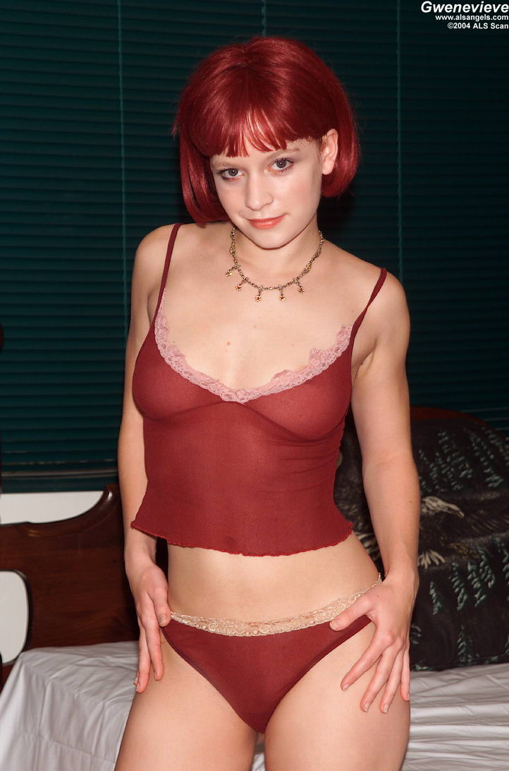Shaved Pussy Redhead