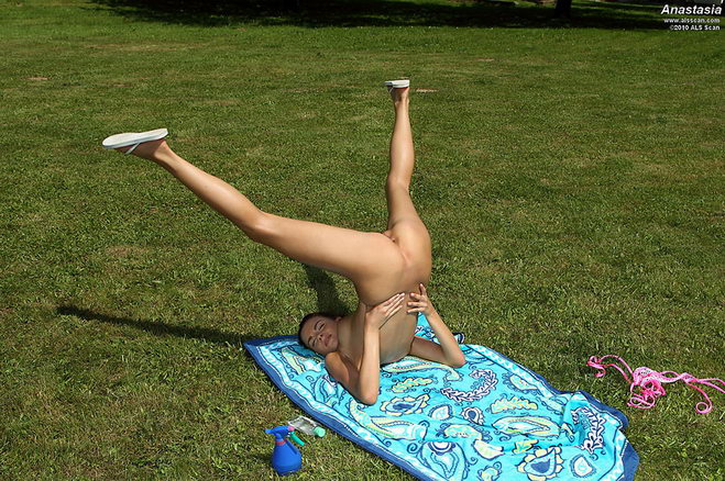 anastasia-flexible-pussy-11.jpg