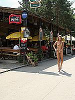 billy-raise-public-nudity-04