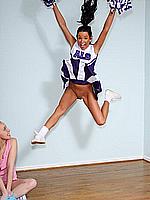 tanner-mayes-cheerleader-lesbians-01